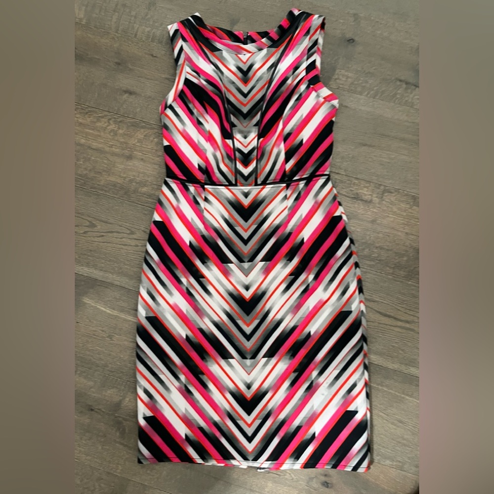 Vince Camuto Dress 👗